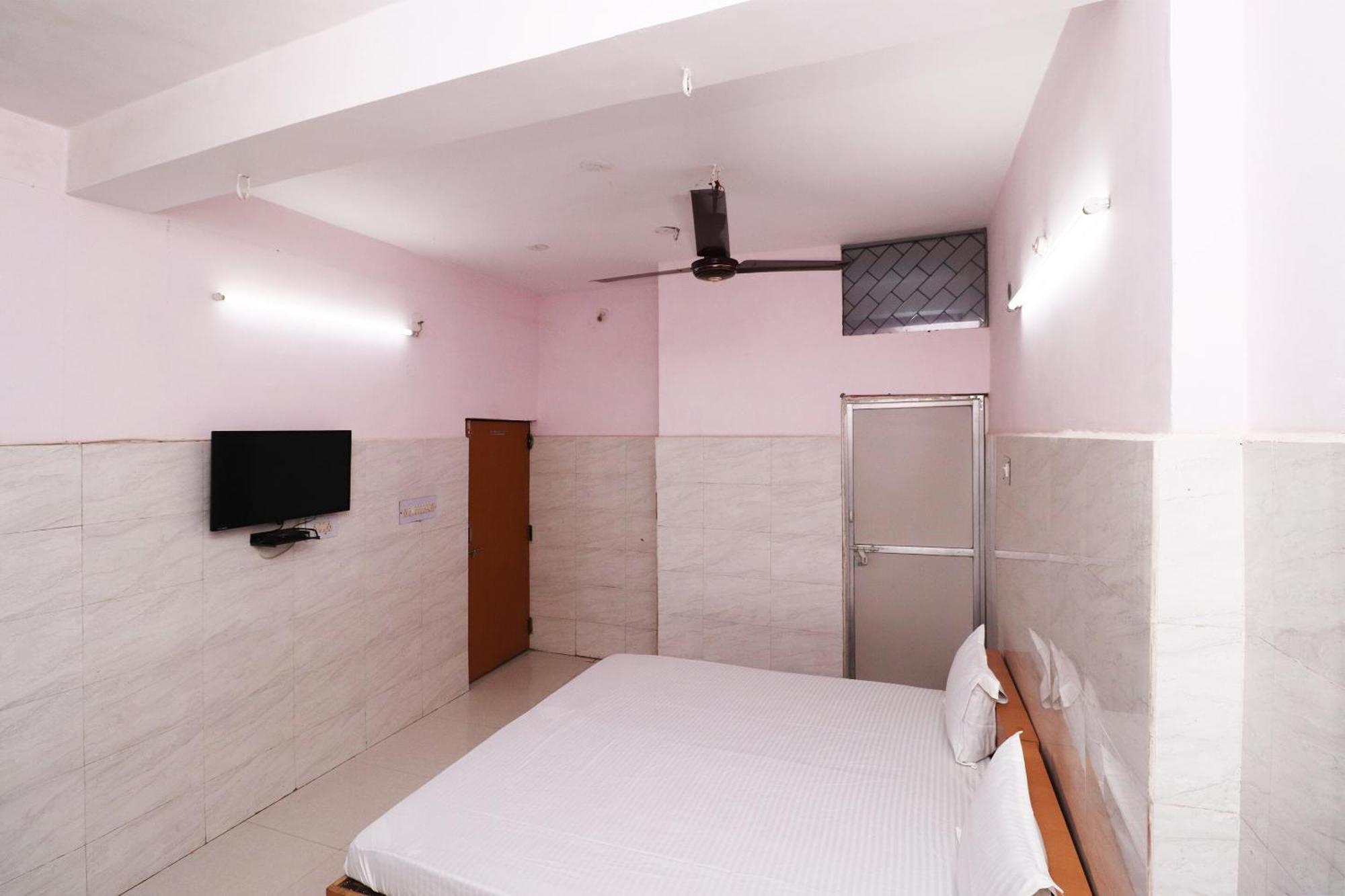 Hotel Kshama จาบัลปูร์ ภายนอก รูปภาพ