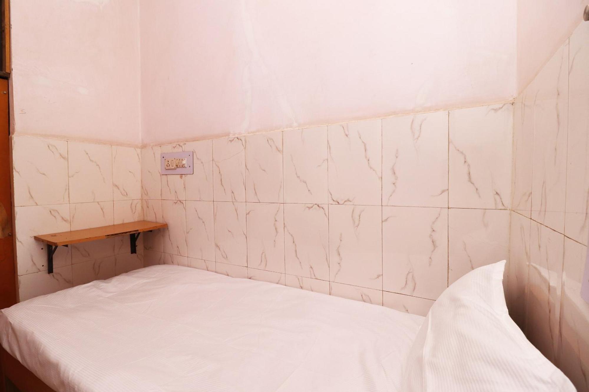 Hotel Kshama จาบัลปูร์ ภายนอก รูปภาพ